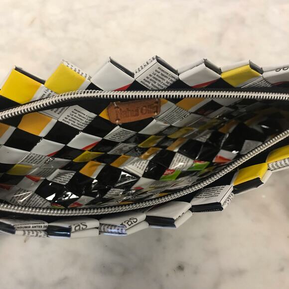 90s Nahui Ollin Artisan handcrafted recycled candy wrapper wristlet - Picture 3 of 7